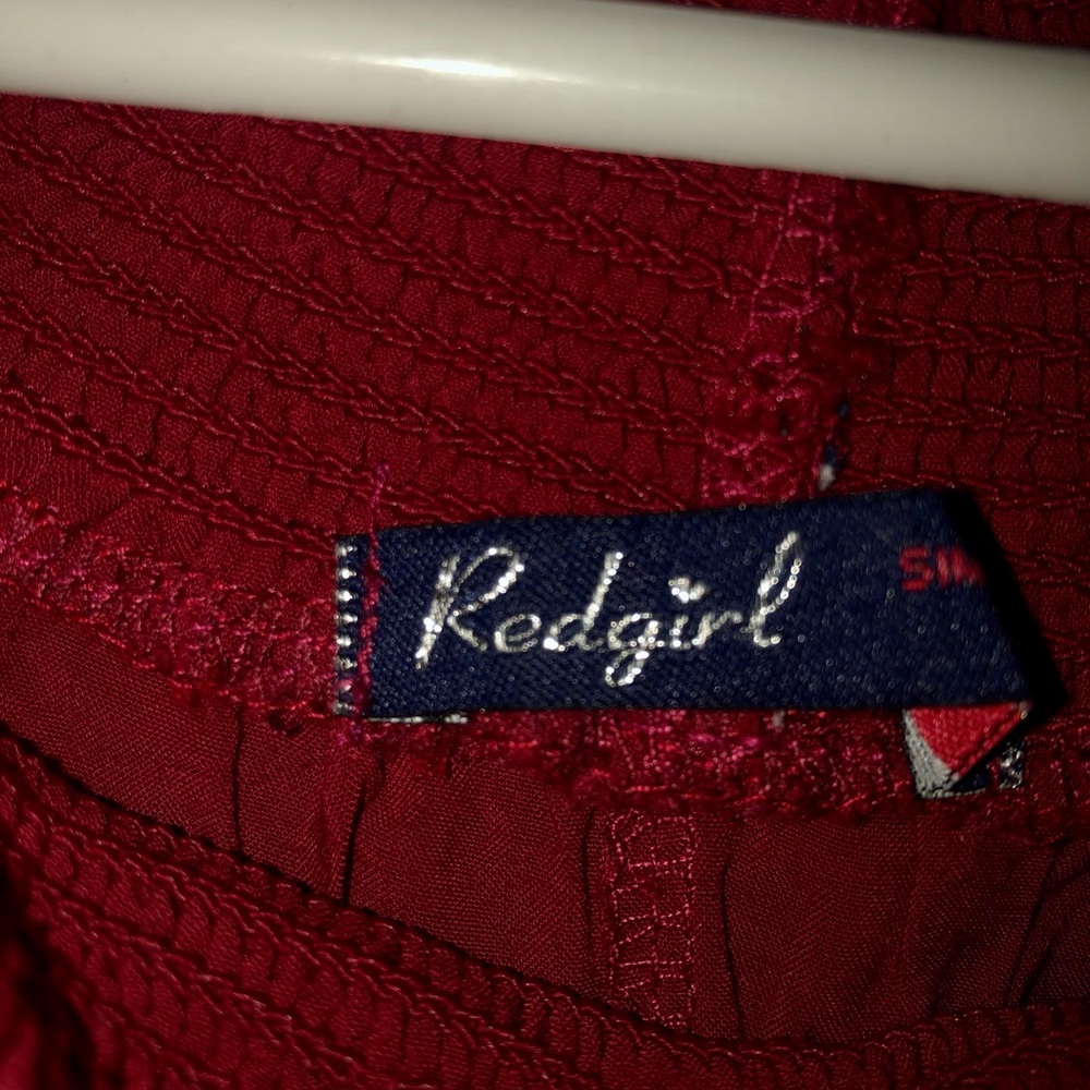 Red off shoulder - Picture 3 of 5